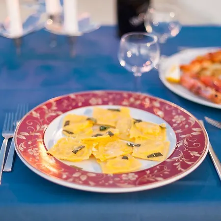Ξενοδοχείο Regina E Ristorante Punta Marina