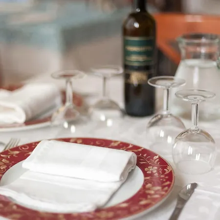Ξενοδοχείο Regina E Ristorante